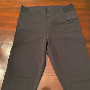Athleta Aura black split pant legging size medium